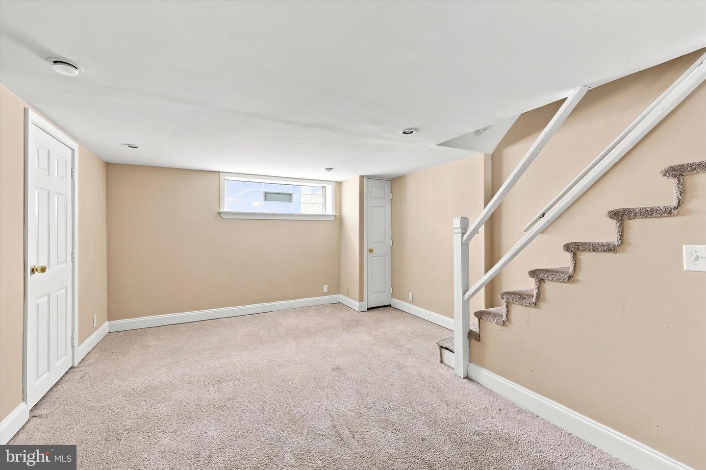8766 Ditman St Property Photo 18