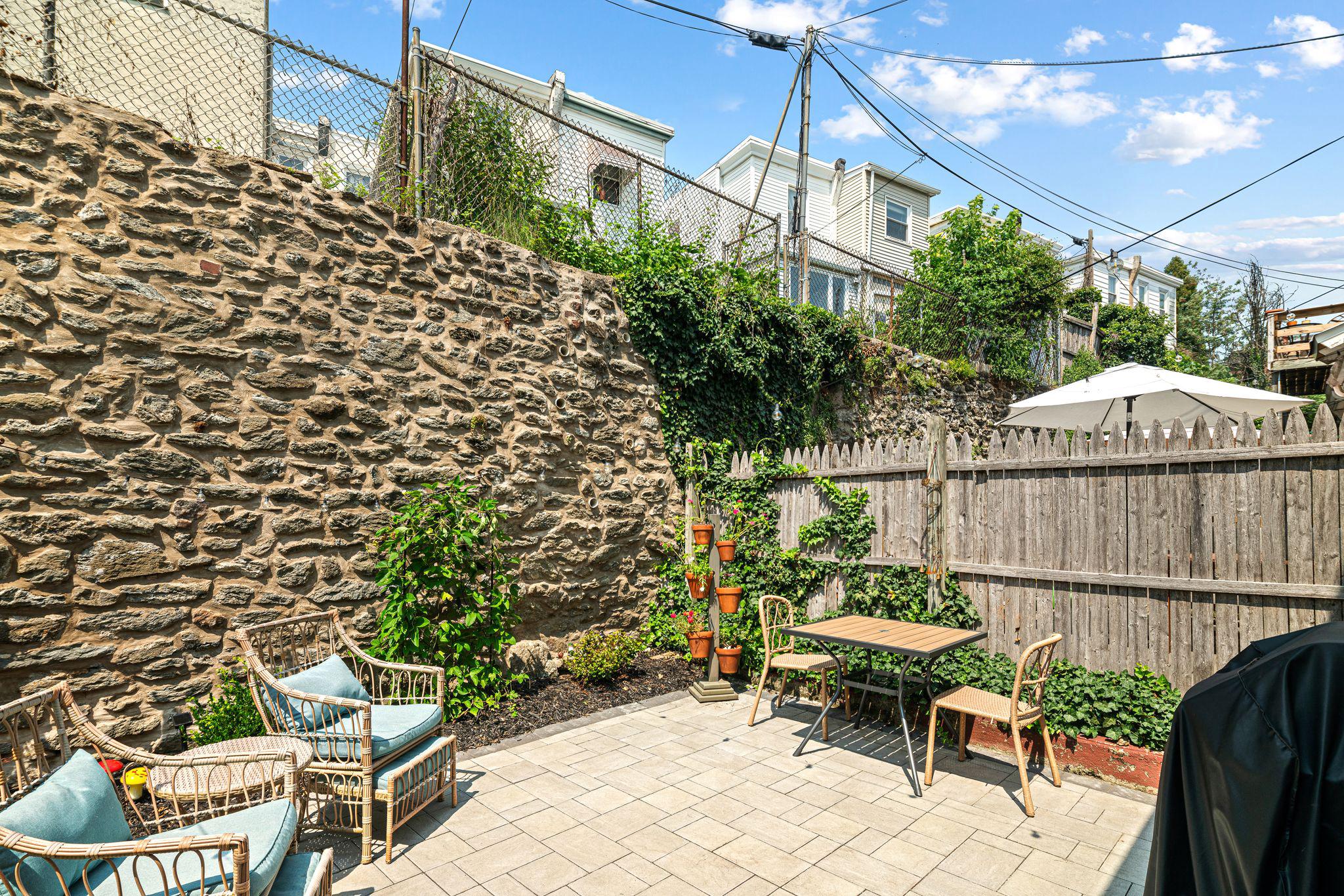 259 Kalos St Property Photo 12