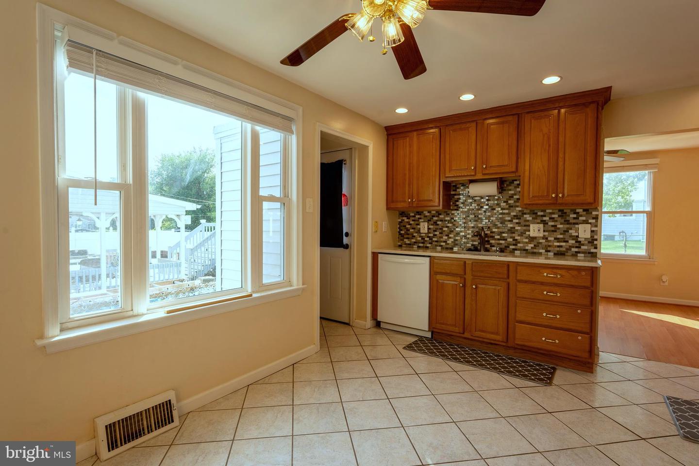 9712 Walley Ave Property Photo 19