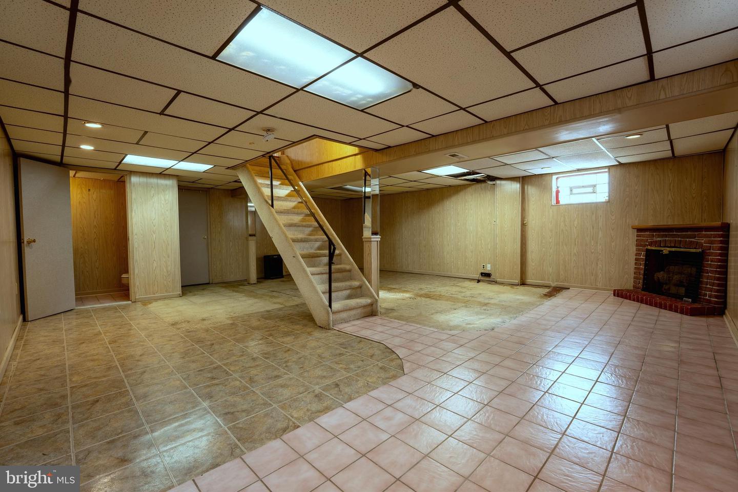 9712 Walley Ave Property Photo 36