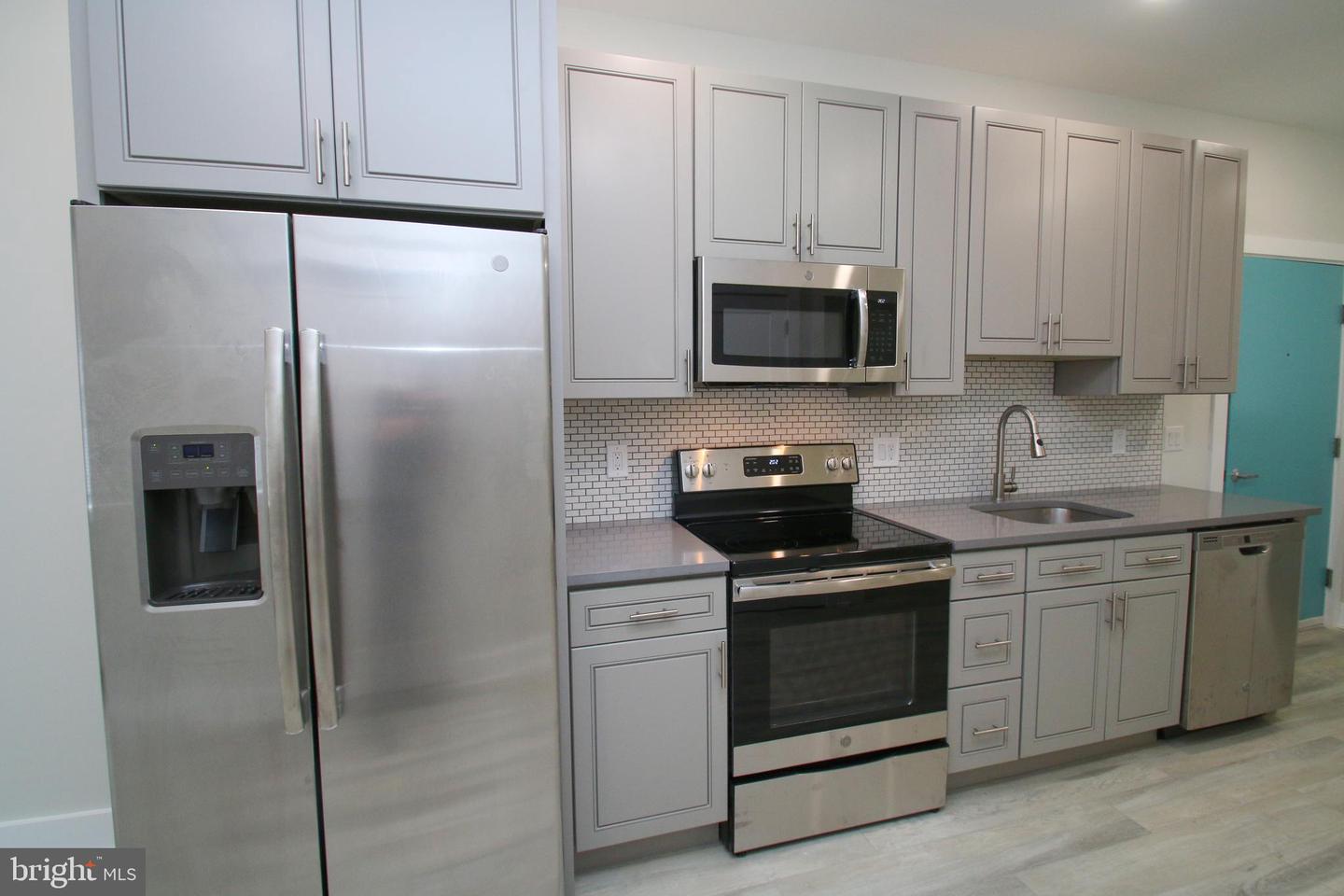 3718 Haverford Ave #1r Property Photo 4