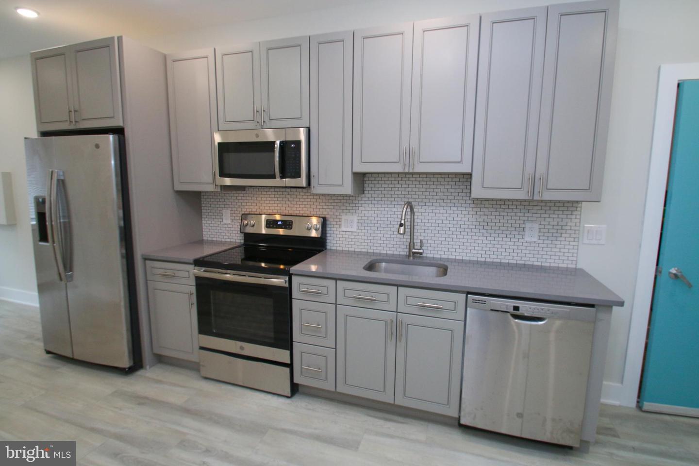 3718 Haverford Ave #1r Property Photo 5