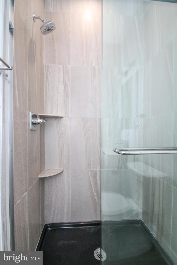 3718 Haverford Ave #1r Property Photo 10