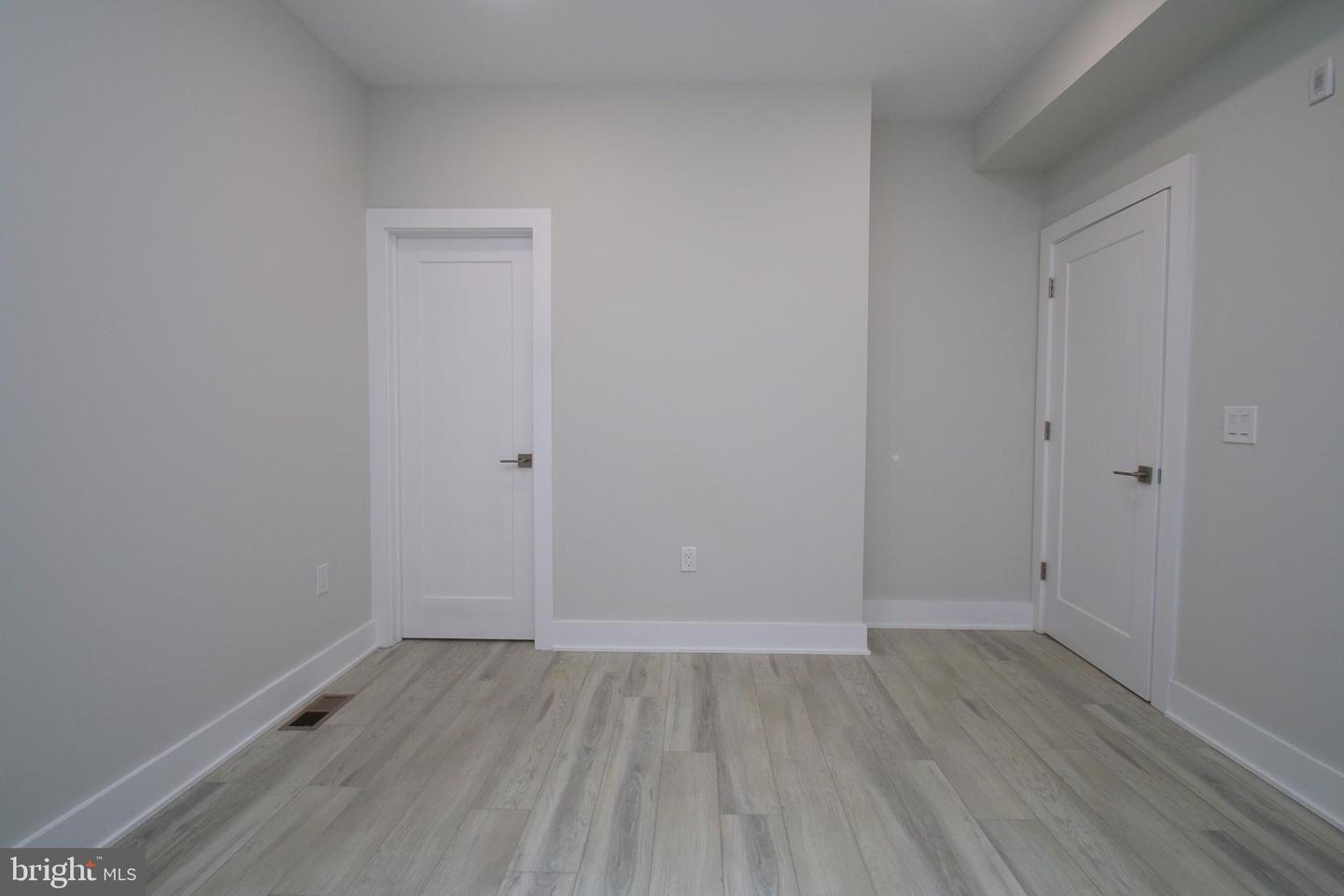 3718 Haverford Ave #1r Property Photo 13