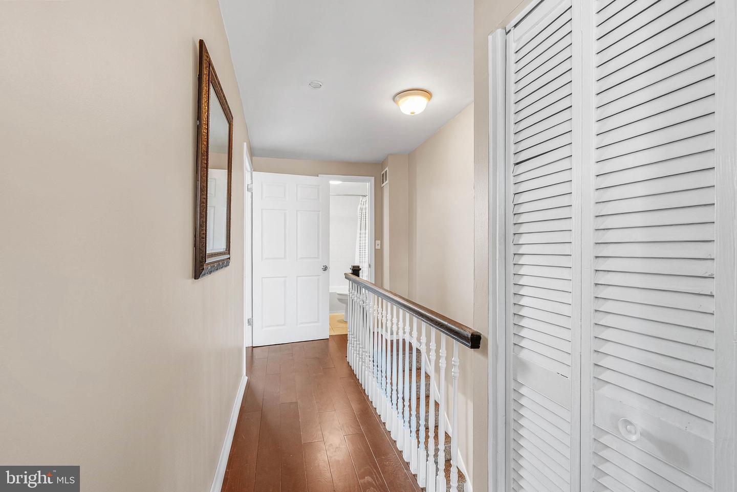 137 Sigel St Property Photo 16