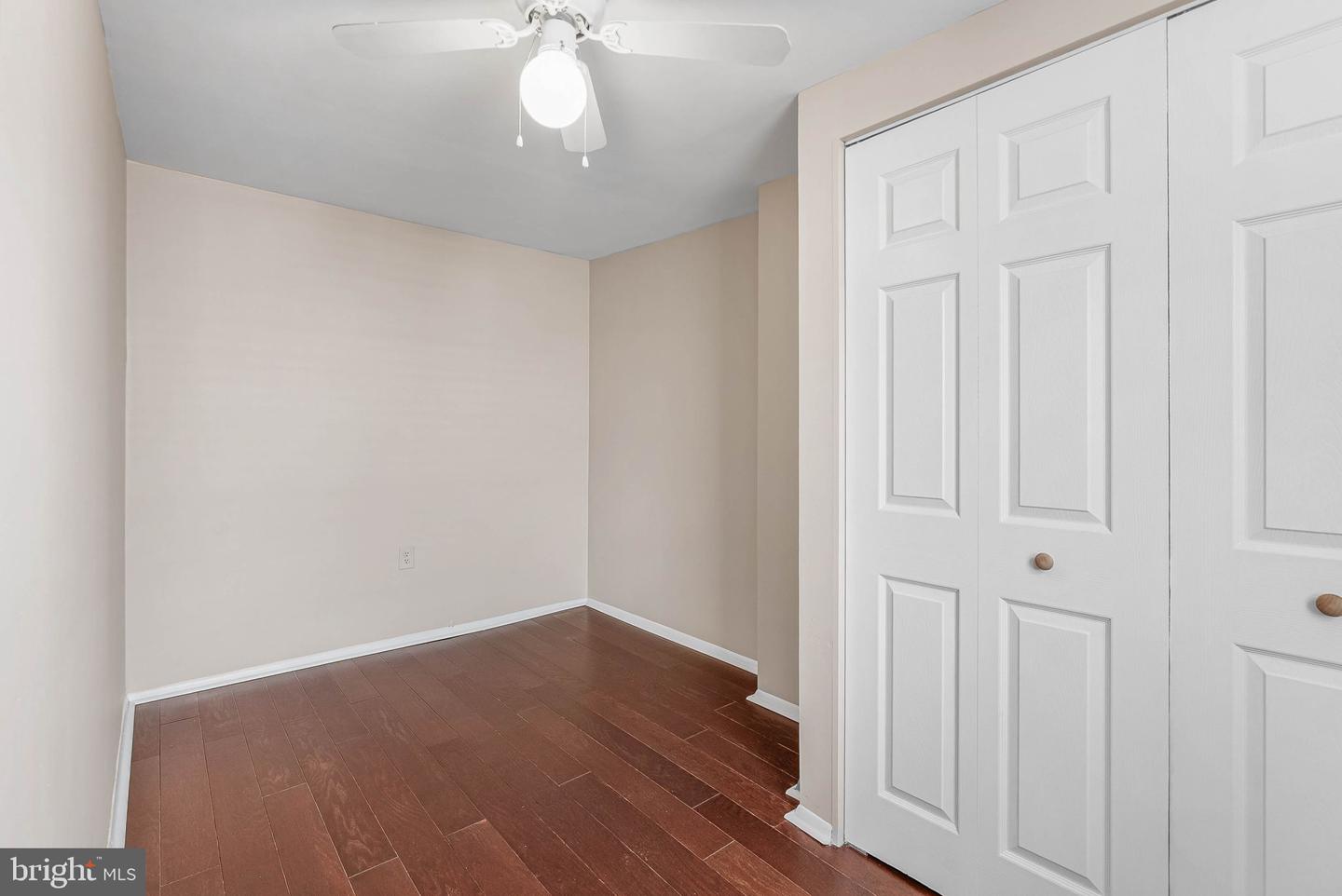 137 Sigel St Property Photo 18