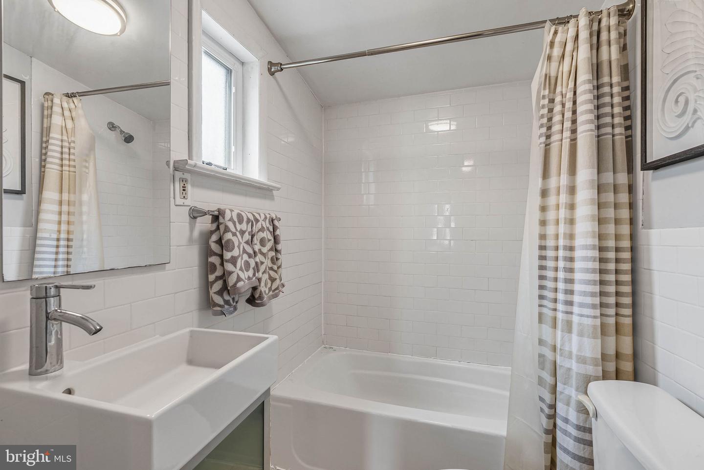 137 Sigel St Property Photo 20