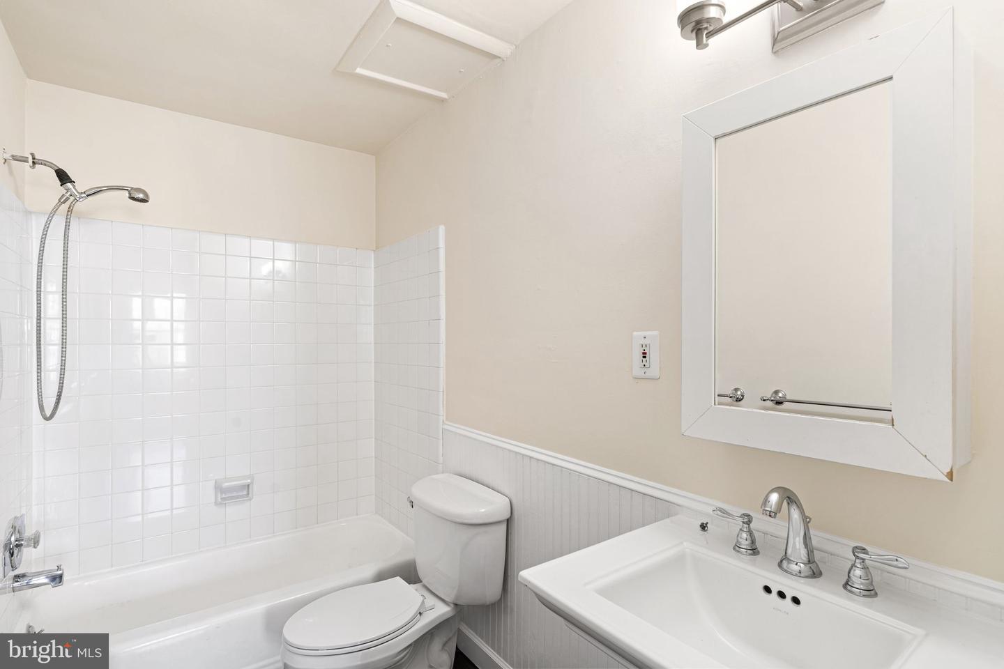 715 Pine St #5 Property Photo 8