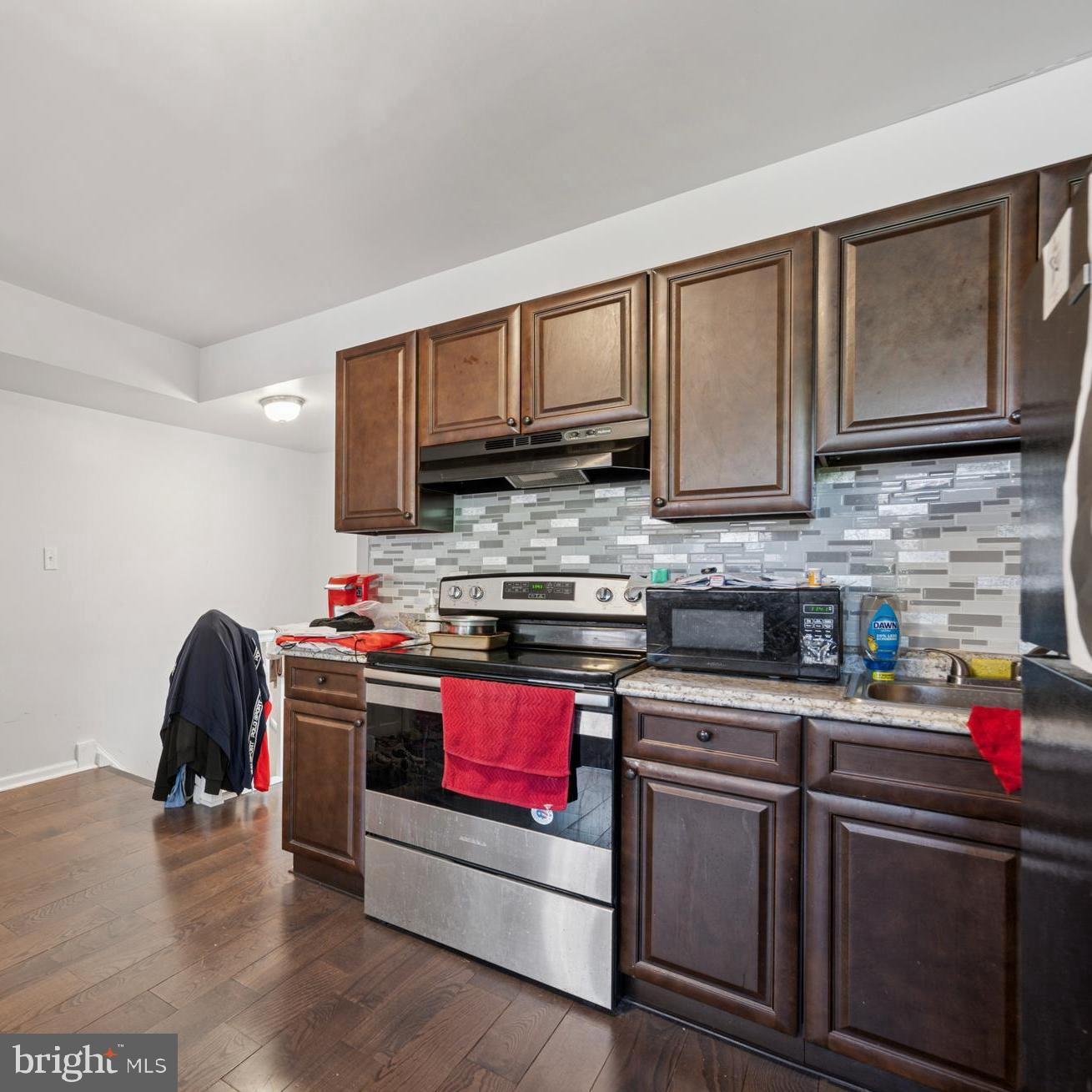 1315 S 56th St Property Photo 12