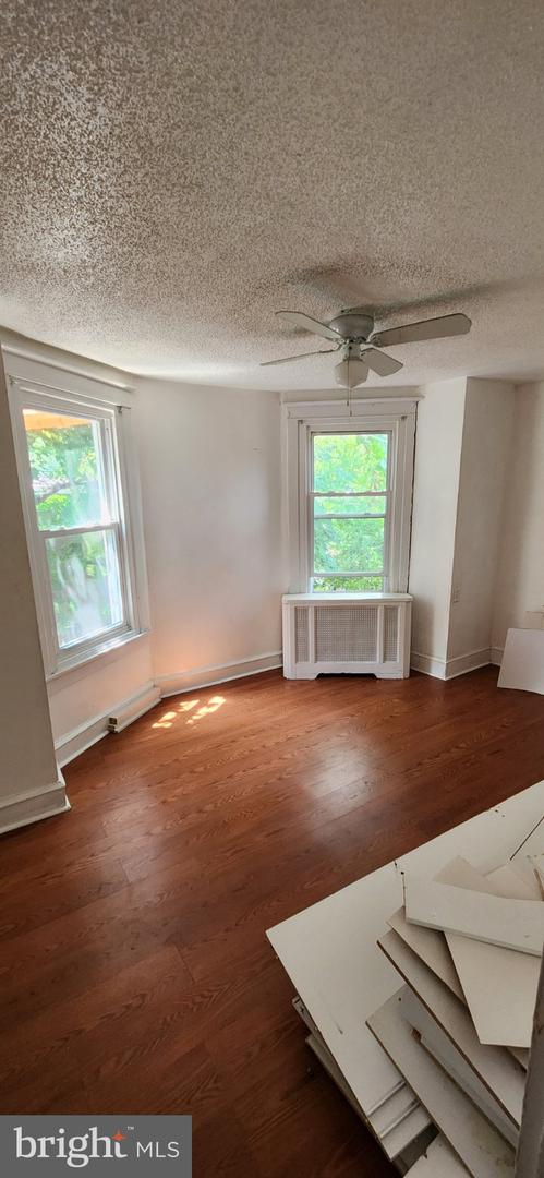 4404 Disston Property Photo 8