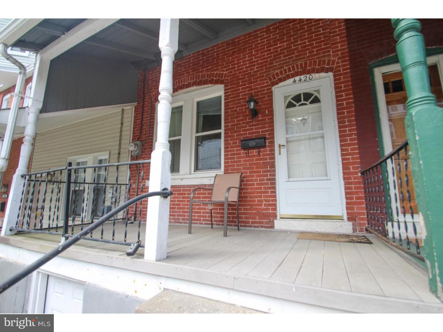 4420 Fleming St Property Photo 2