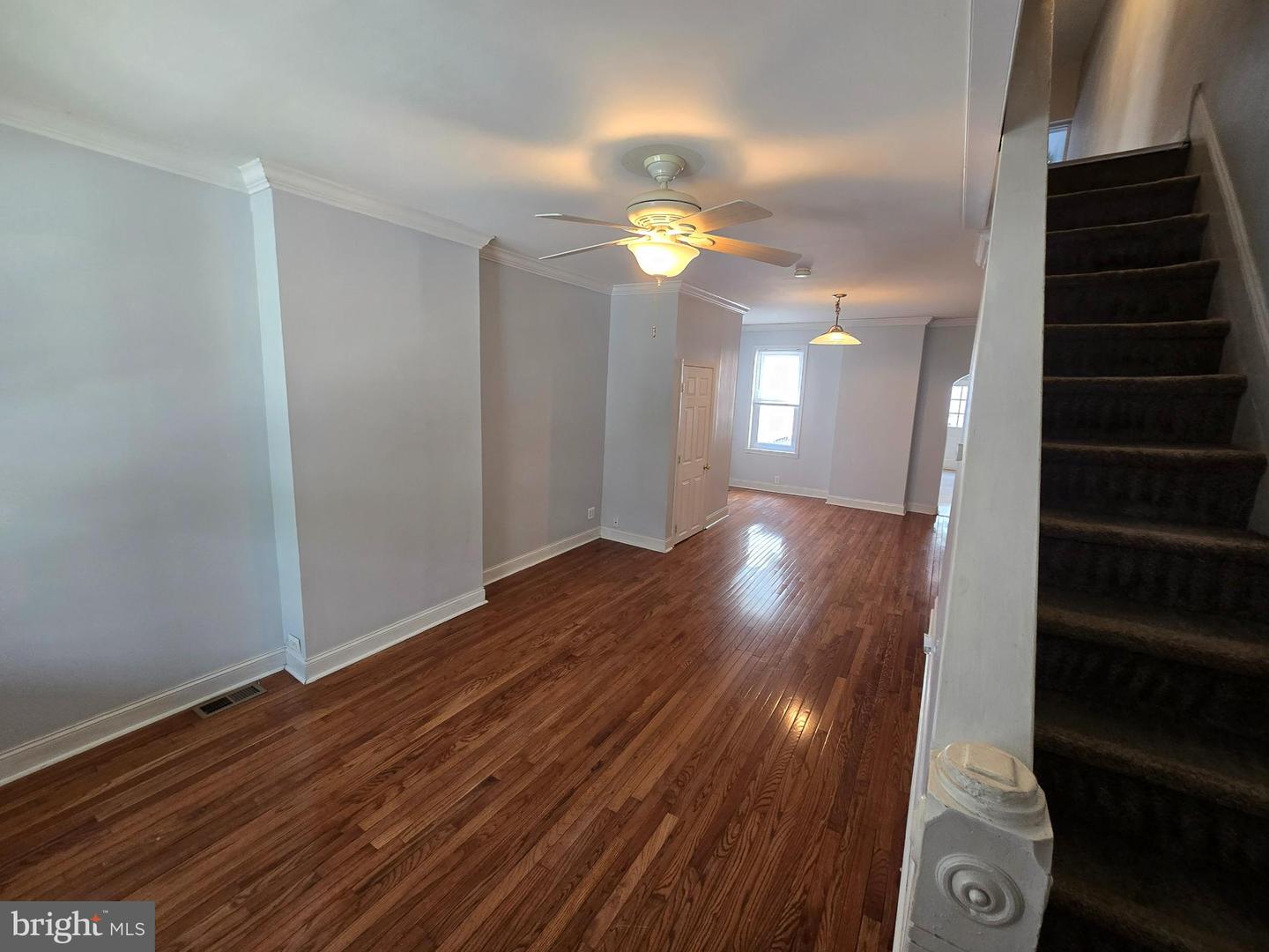 4420 Fleming St Property Photo 4