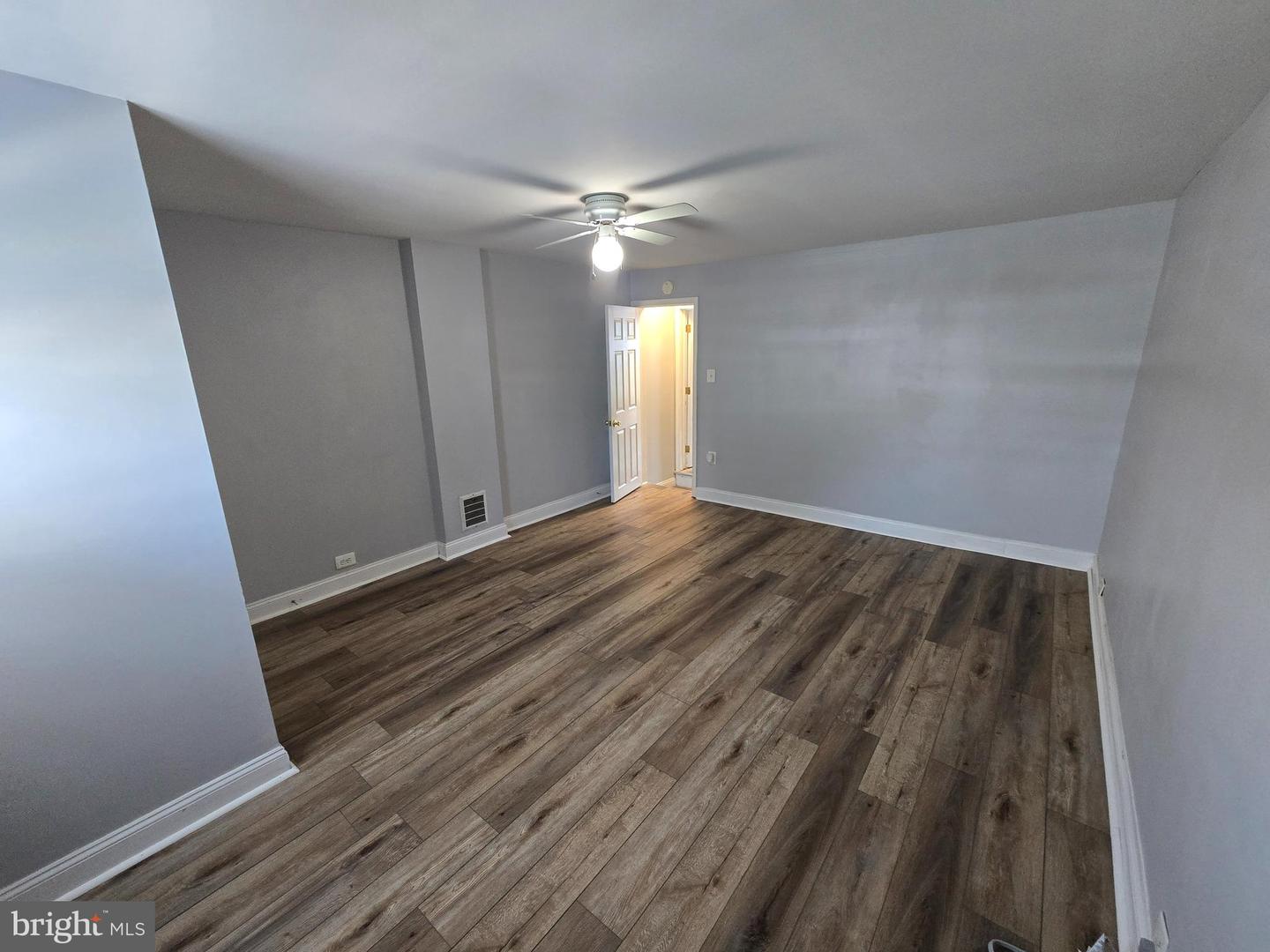 4420 Fleming St Property Photo 21