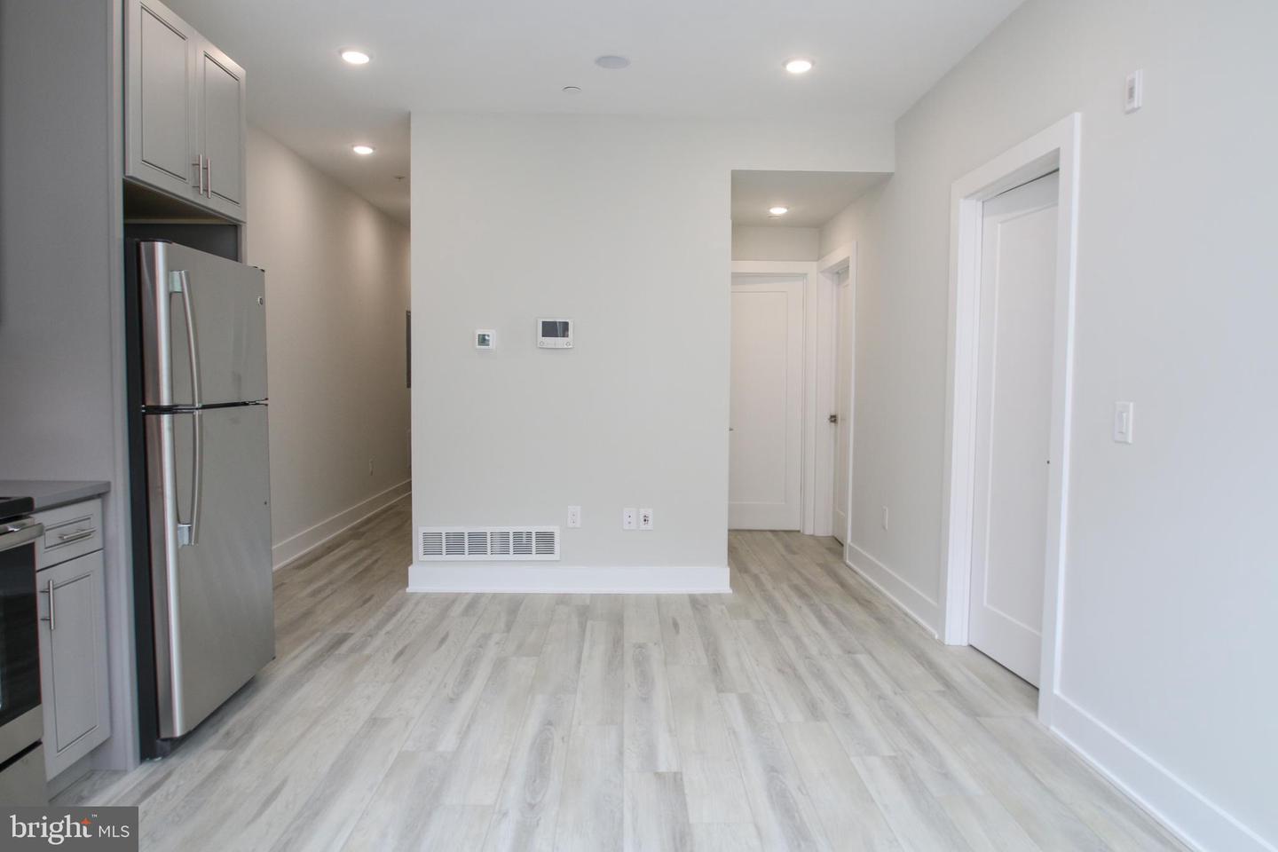 3718 Haverford Ave #2f Property Photo 6