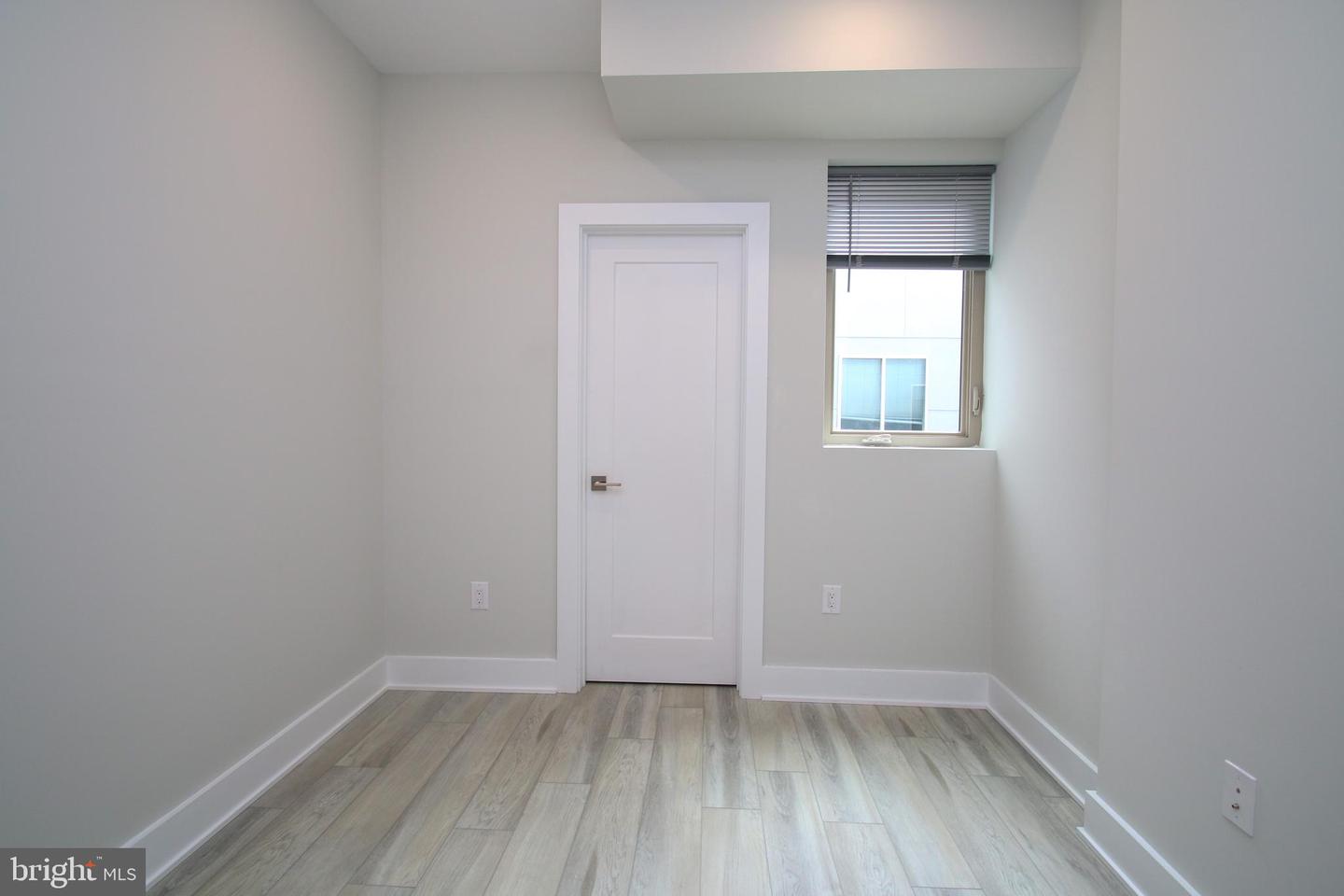 3718 Haverford Ave #2f Property Photo 17
