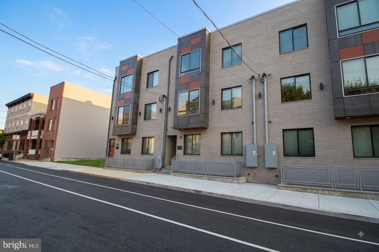 3718 Haverford Ave #3r Property Photo 2