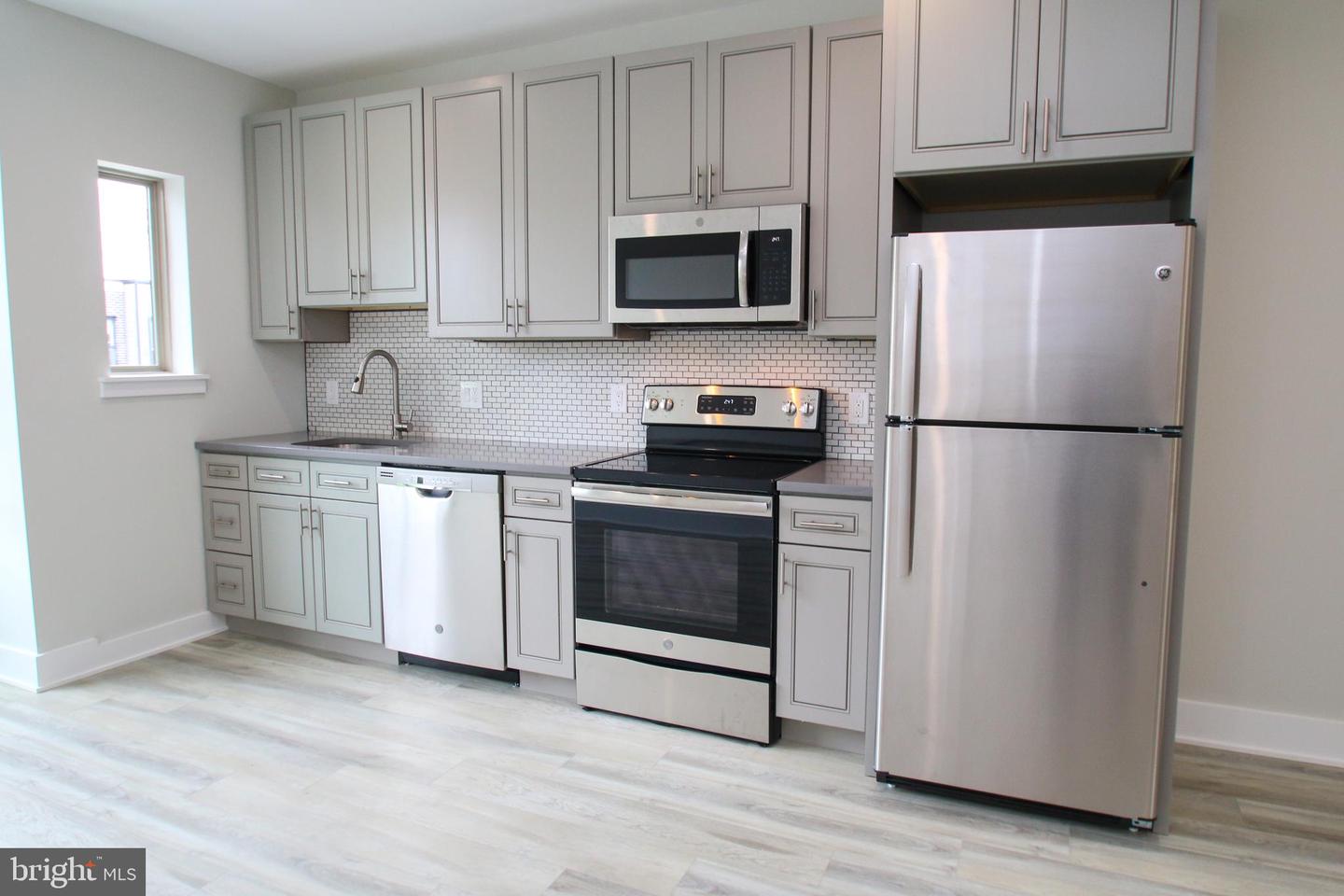 3718 Haverford Ave #3r Property Photo 4