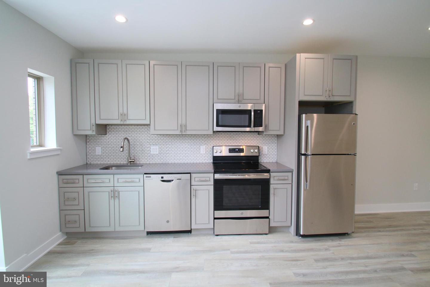 3718 Haverford Ave #3r Property Photo 5