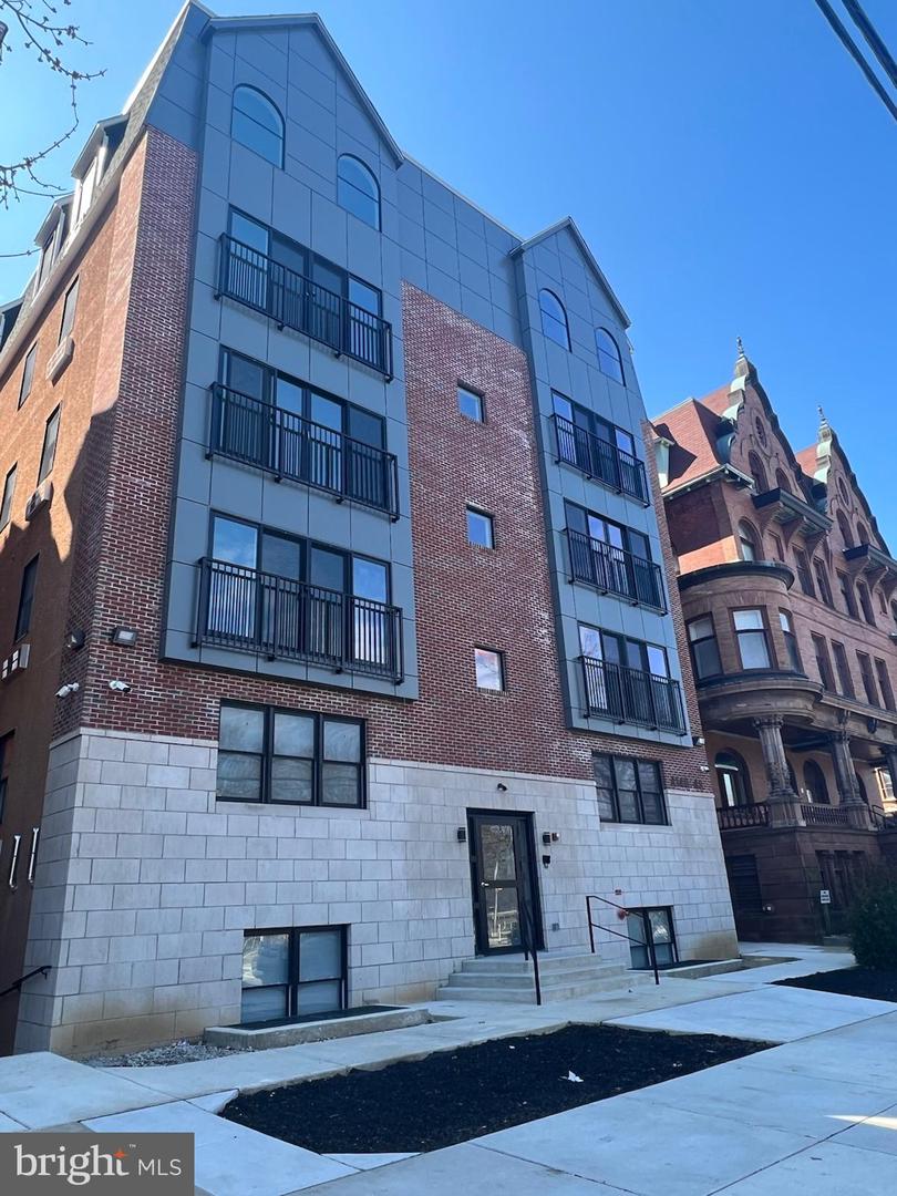 4146-48 Parkside Ave Property Photo 4