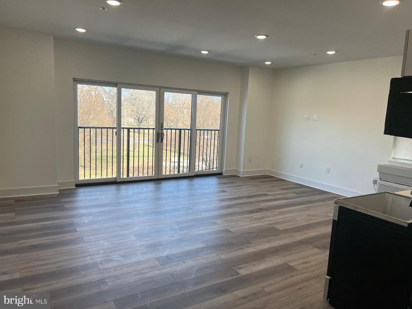 4146-48 Parkside Ave Property Photo 17