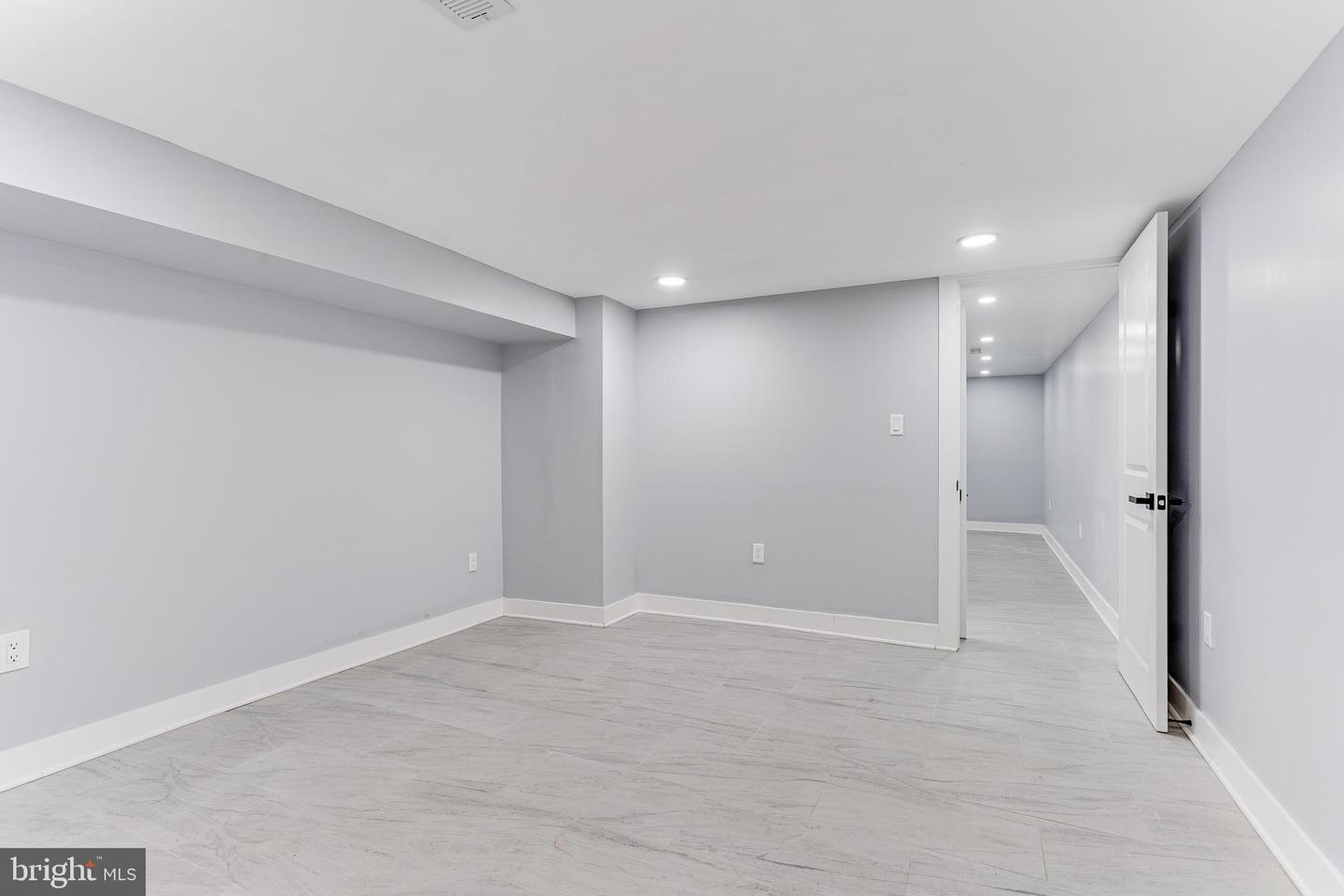 3309 N Gratz St Property Photo 35