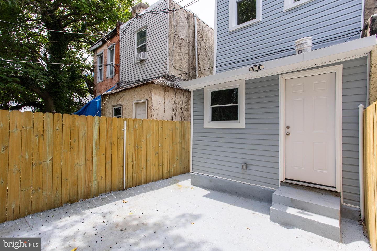 3309 N Gratz St Property Photo 41