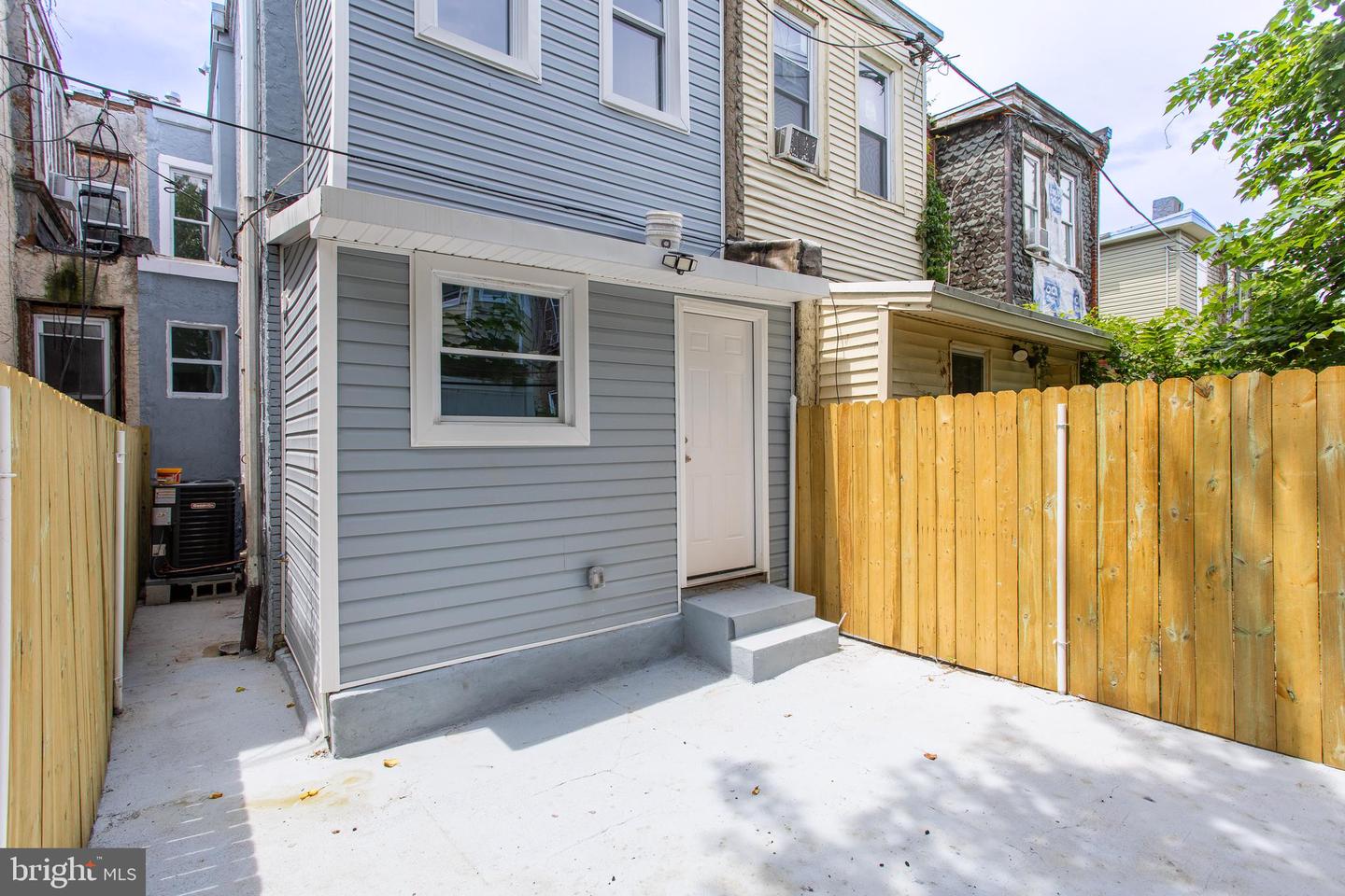 3309 N Gratz St Property Photo 42
