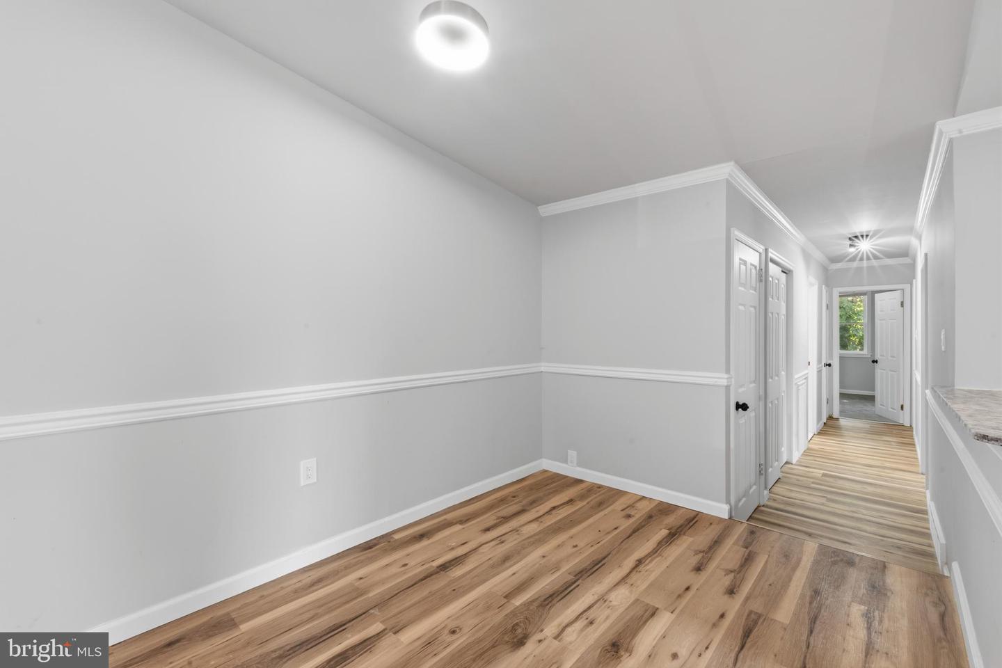 6406 Boyer St Property Photo 6