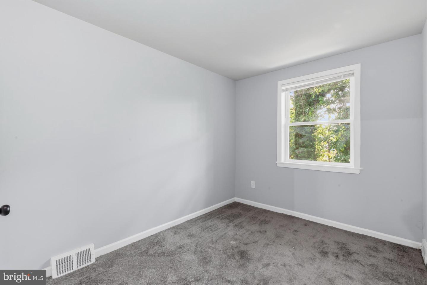 6406 Boyer St Property Photo 17