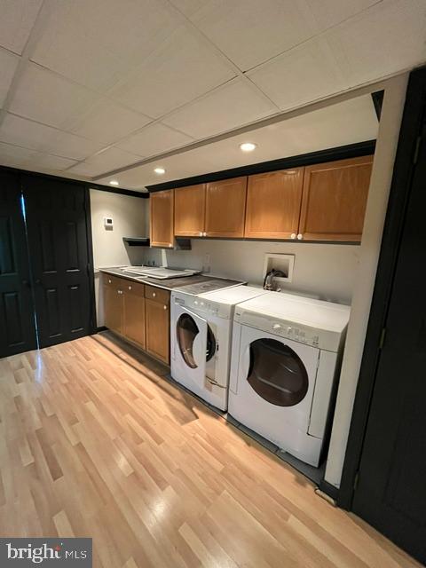 638 Roxborough Ave Property Photo 29