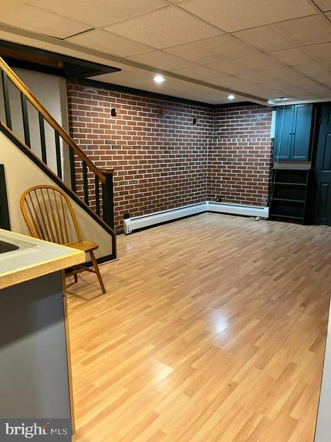 638 Roxborough Ave Property Photo 31