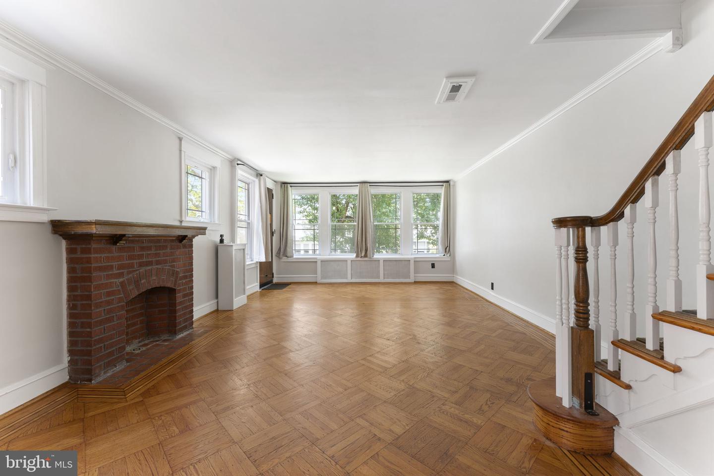 3220 Stanwood St Property Photo 5