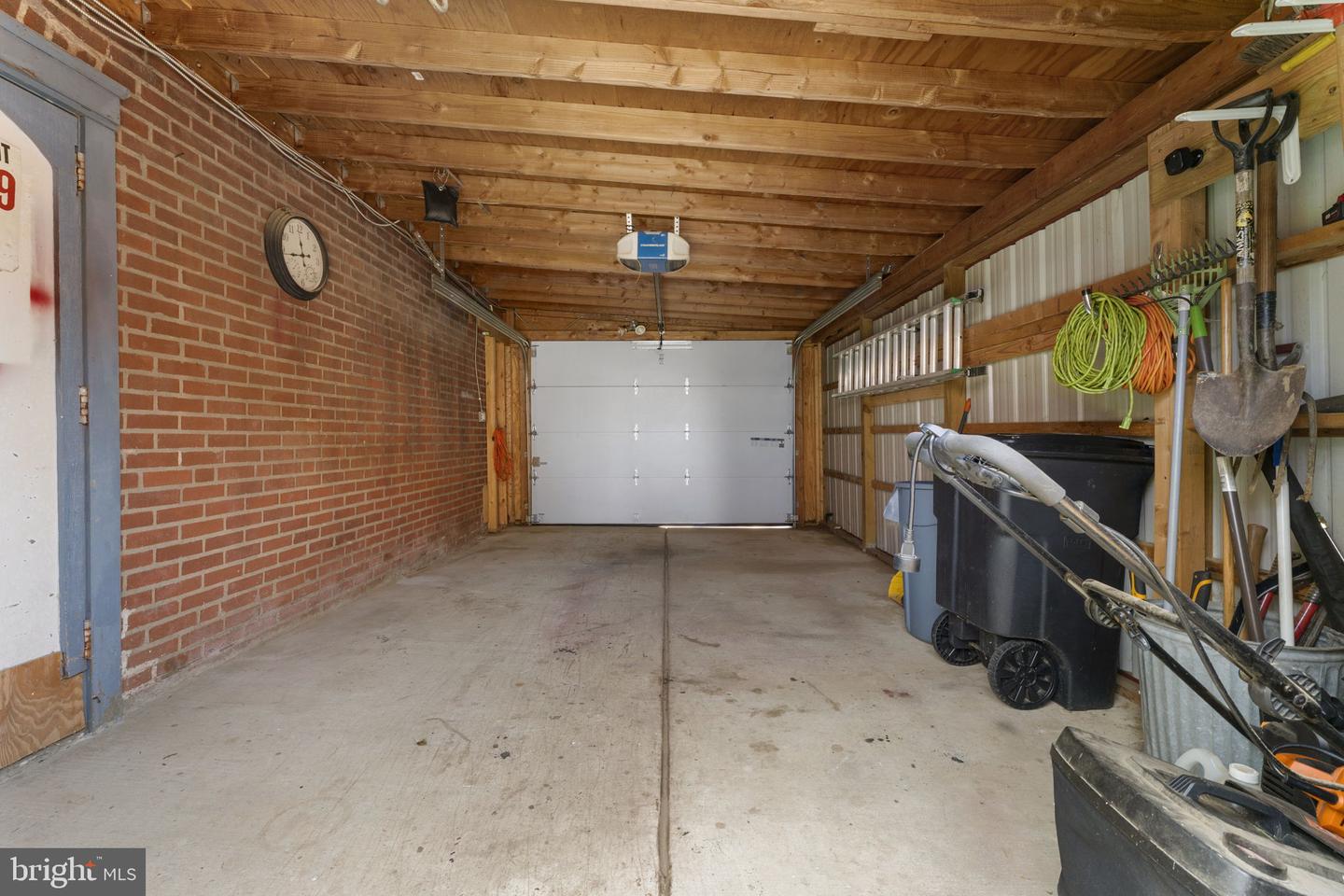 3220 Stanwood St Property Photo 17