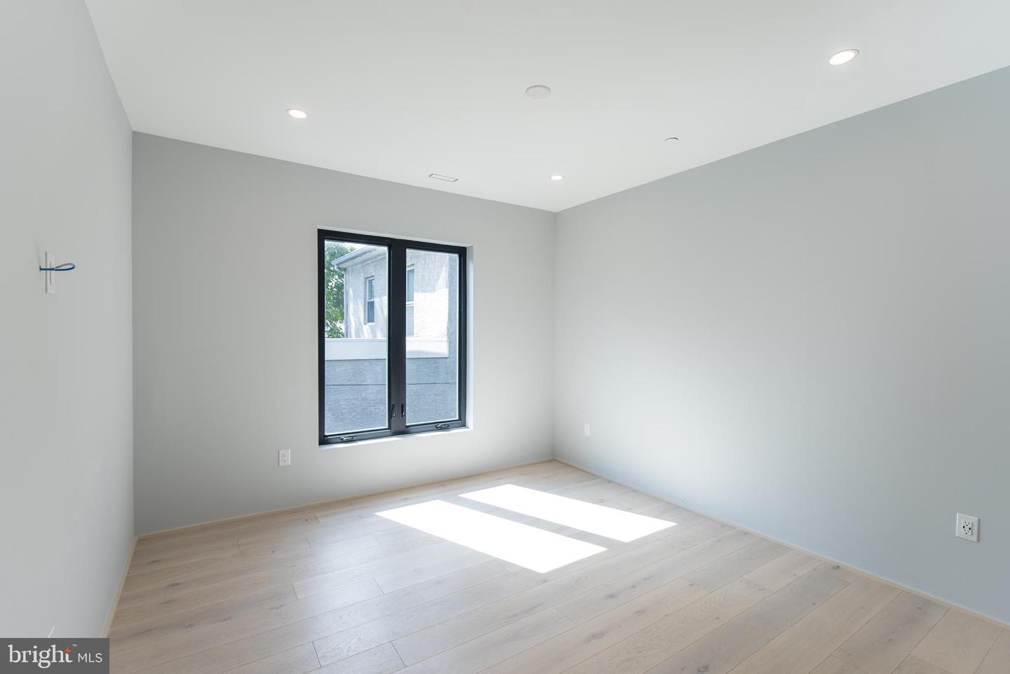 4513 Baker St Property Photo 42