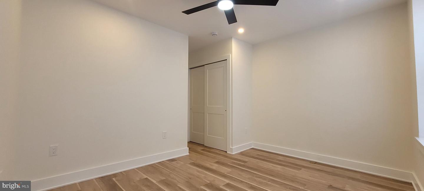 2526 S Sheridan St Property Photo 9