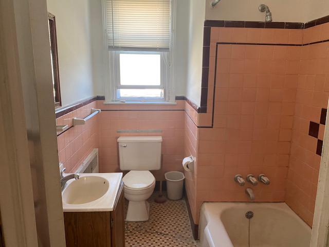 4243 Chippendale St Property Photo 14