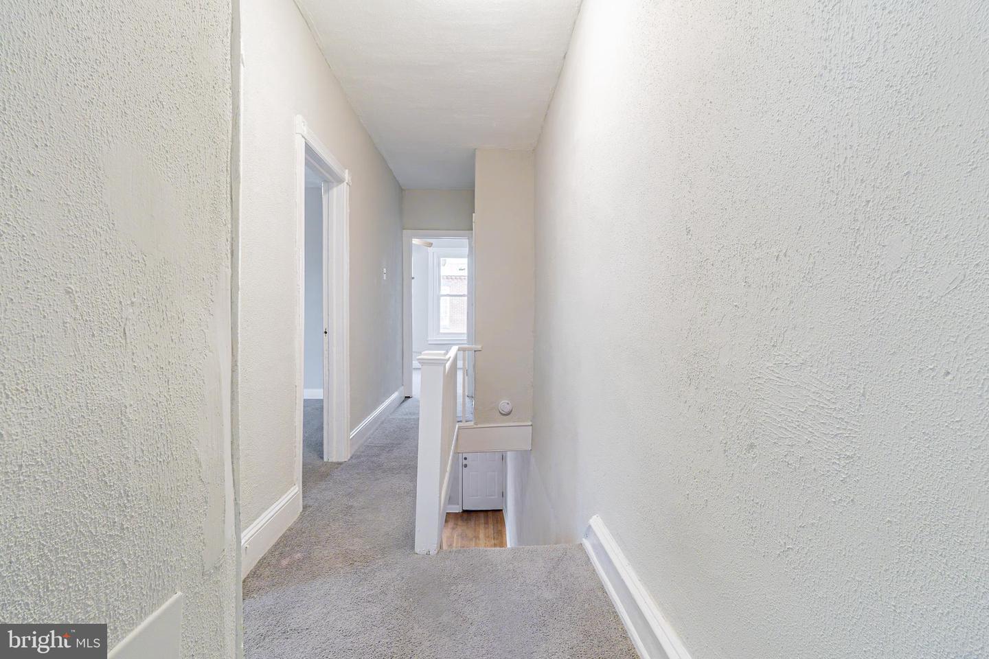 1528 S Hollywood St Property Photo 7