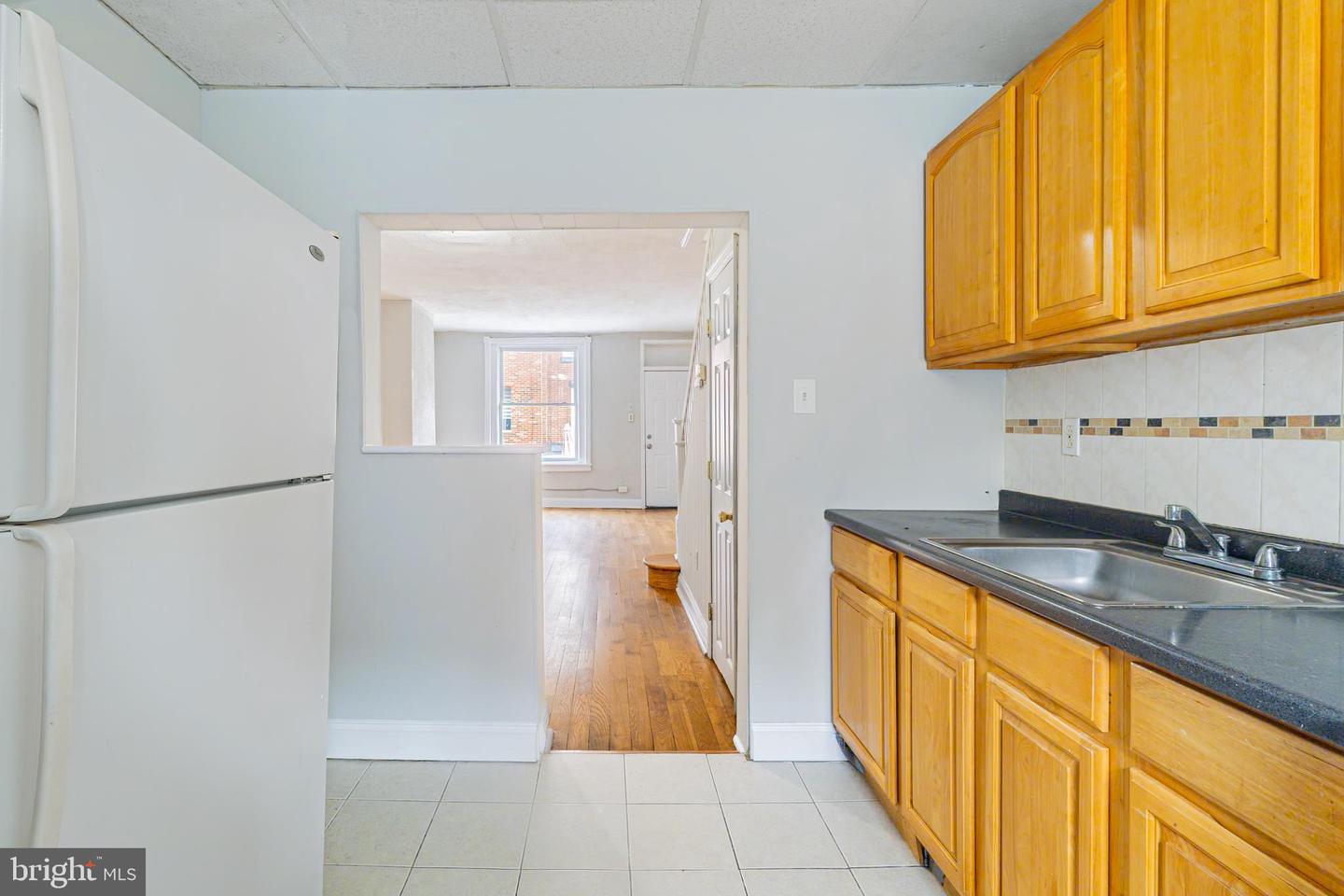 1528 S Hollywood St Property Photo 13