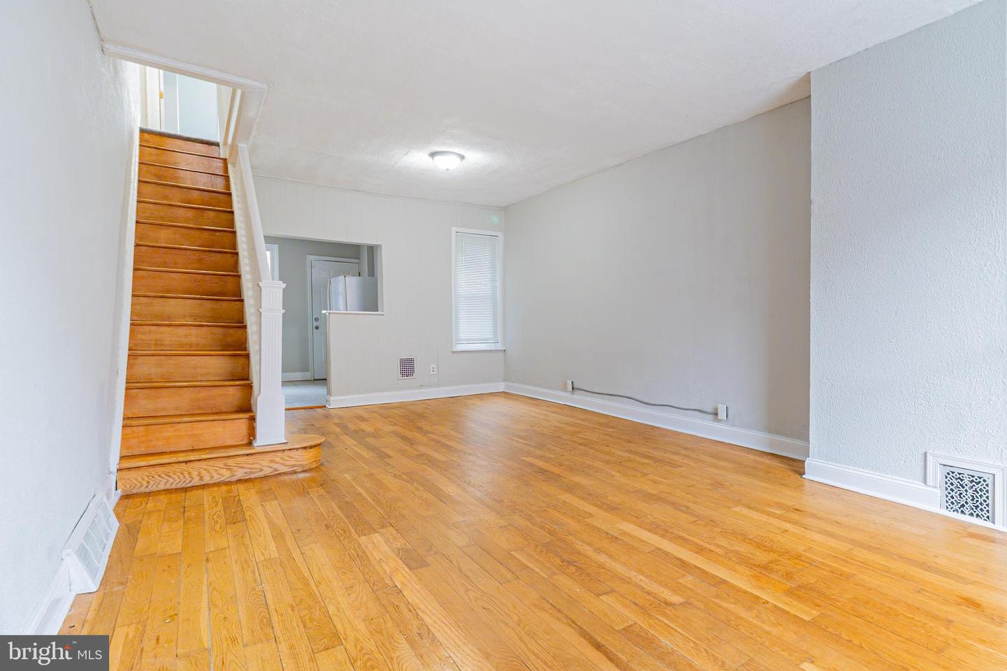 1528 S Hollywood St Property Photo 26