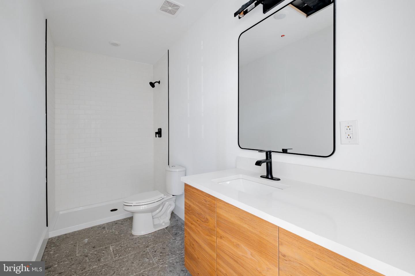 1221 4th St N #20 Property Photo 10