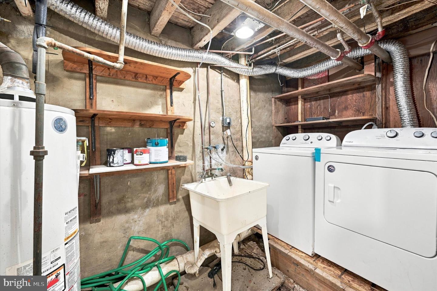 5767 N Beechwood Property Photo 14