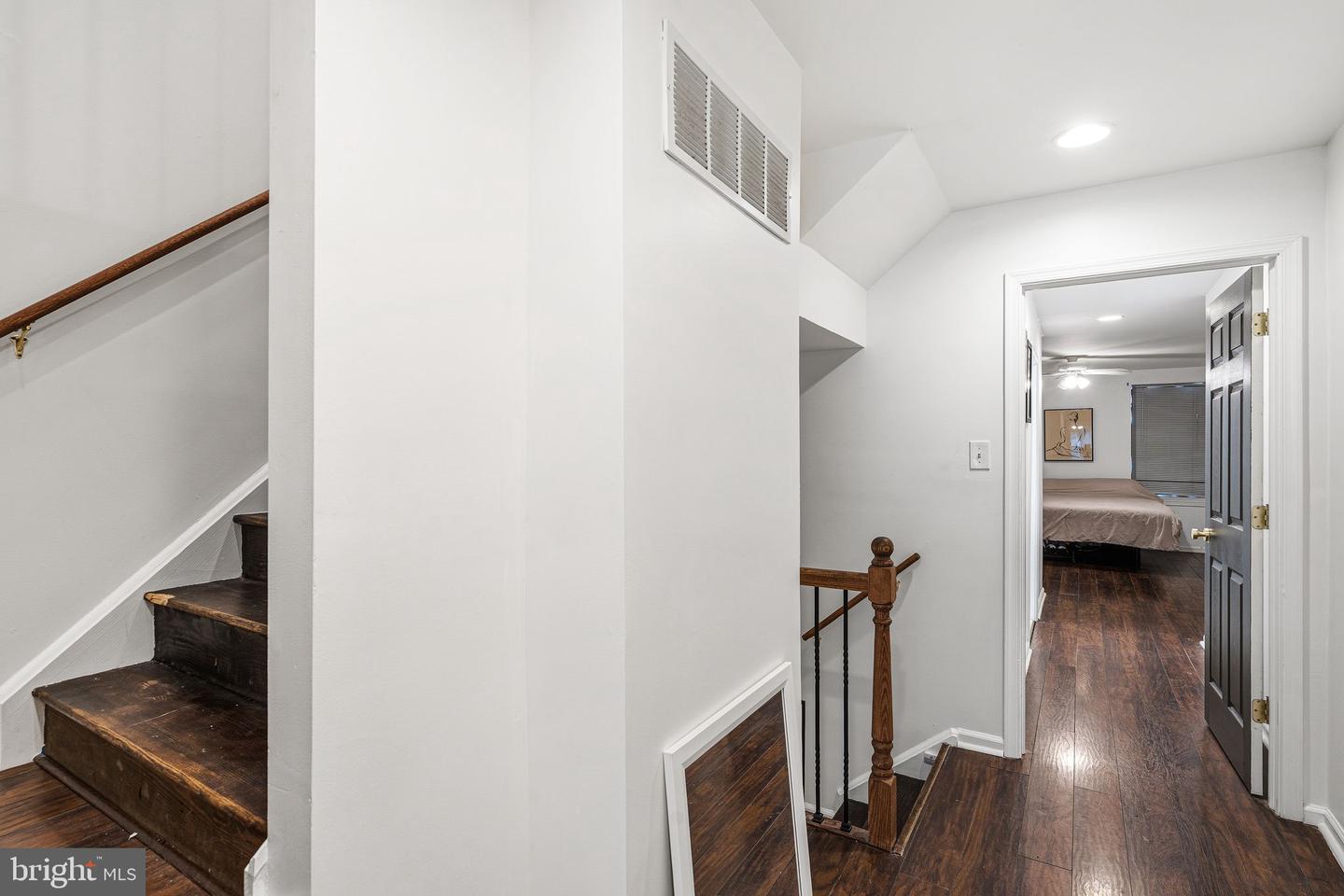 208 W Wildey St Property Photo 11