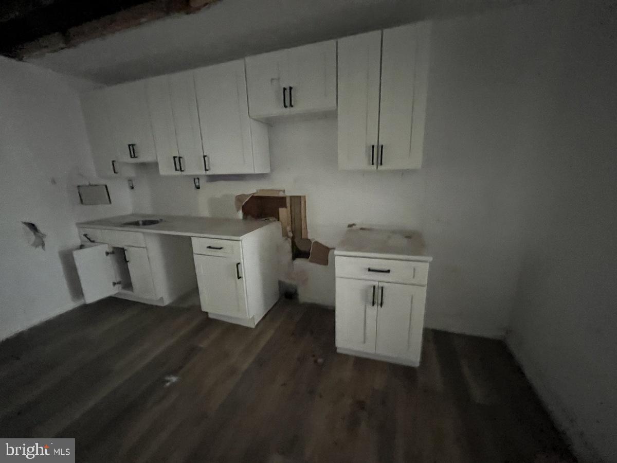 2210 N 17th St Property Photo 7