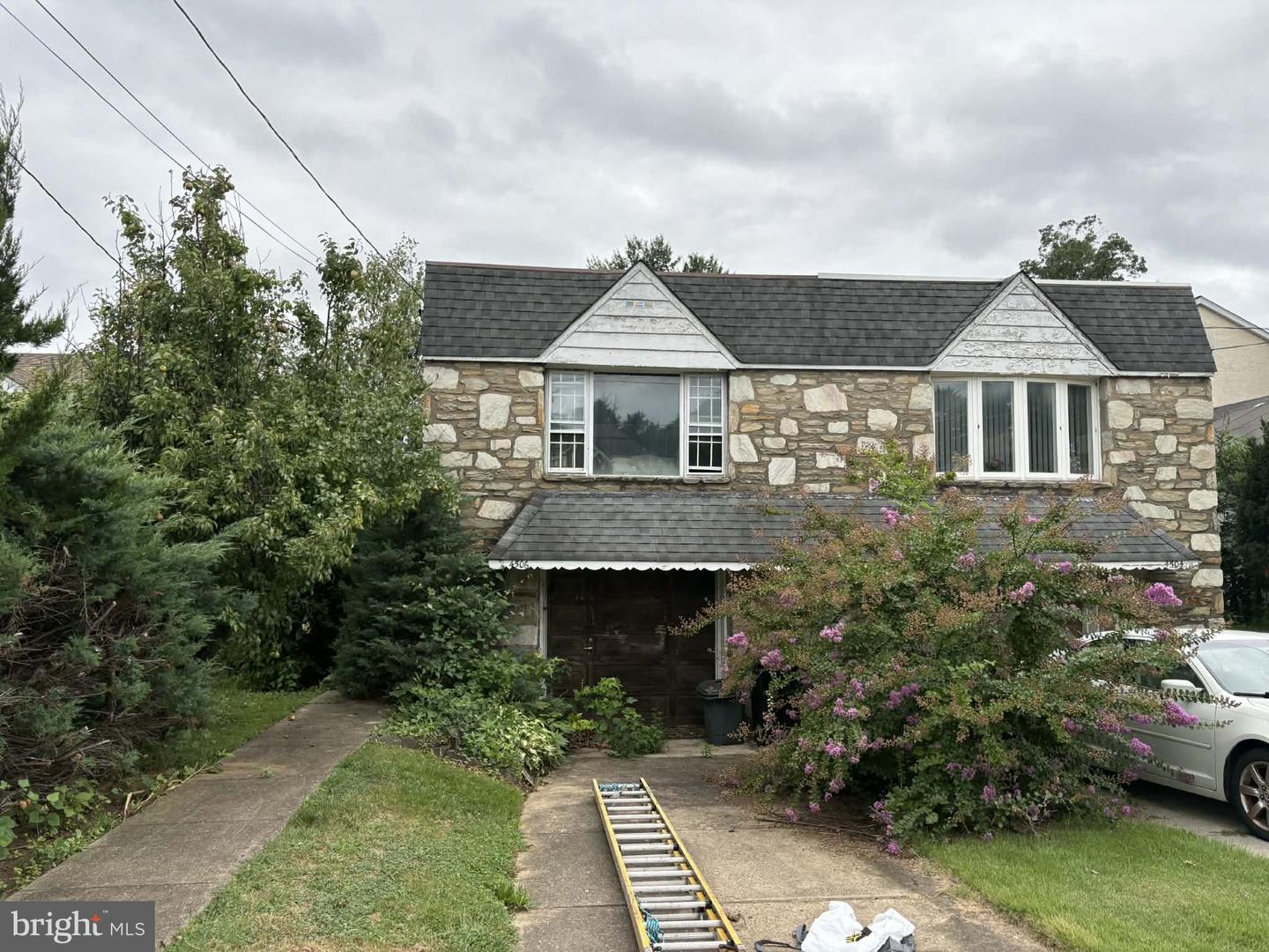 4506 Aubrey Ave Property Photo 1