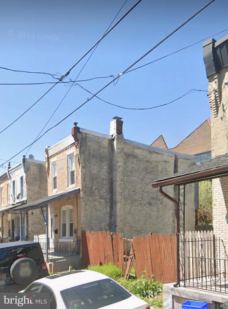 2671 Deacon St Property Photo 2