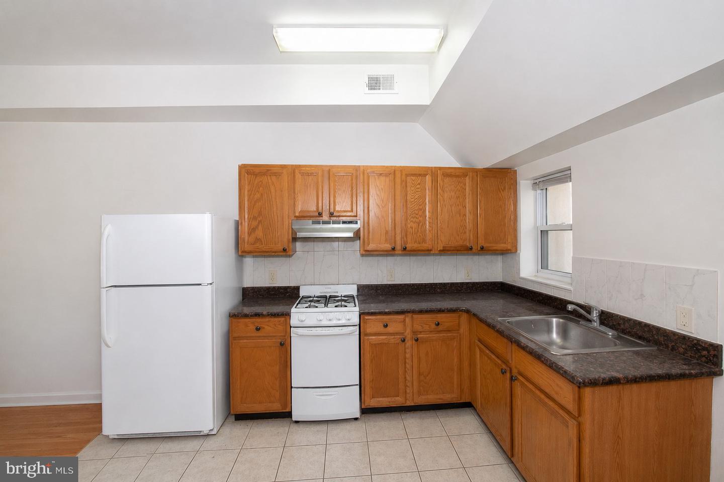 1526 Mount Vernon St #2 Property Photo 5