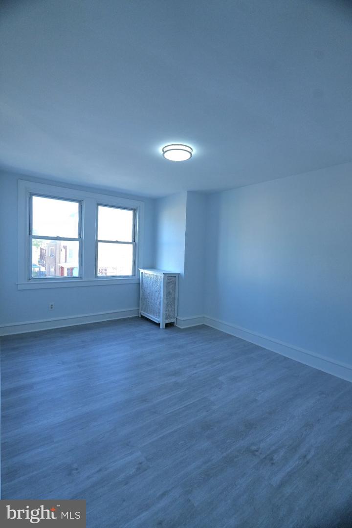 7126 Torresdale Ave Property Photo 6