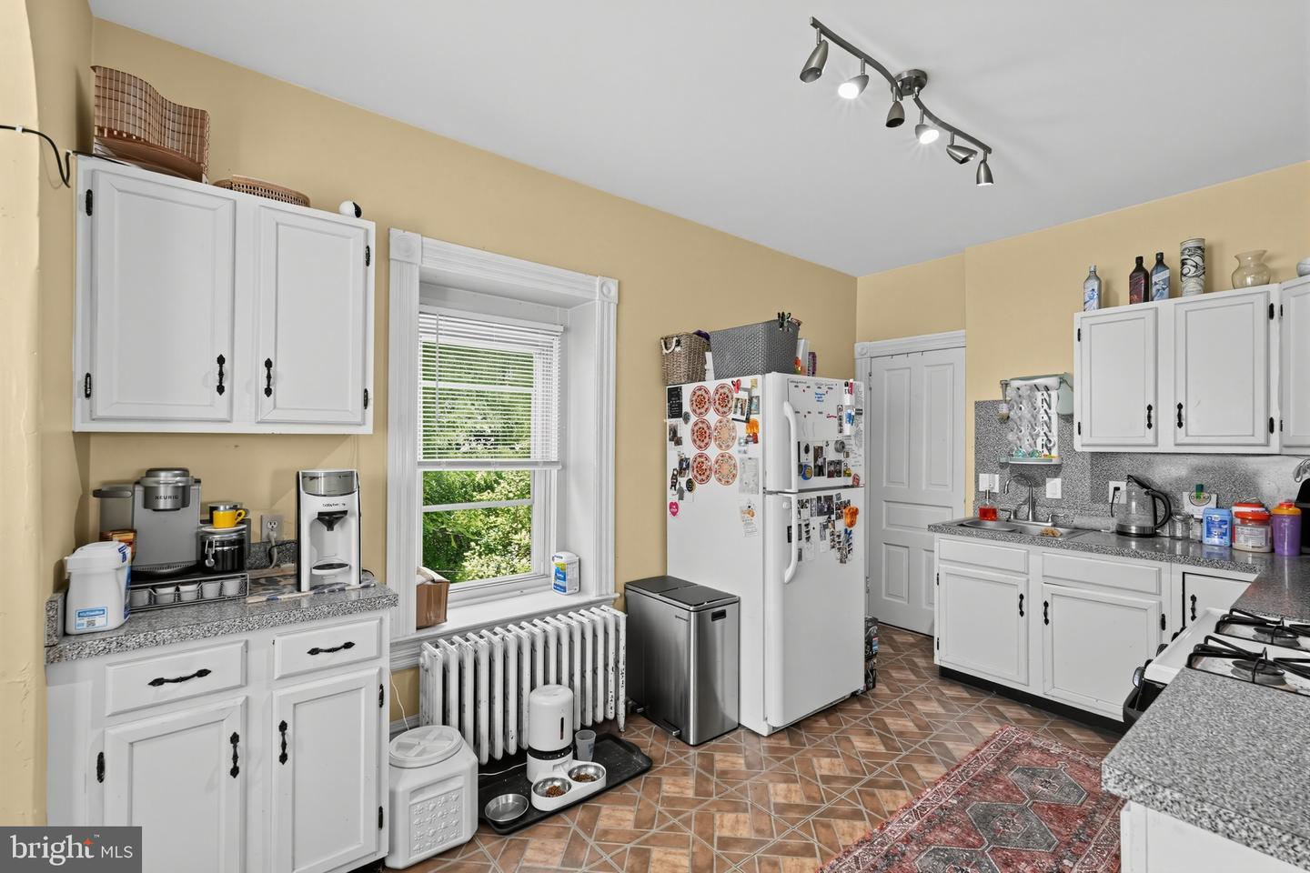 201 Sumac St #2 Flr Property Photo 15