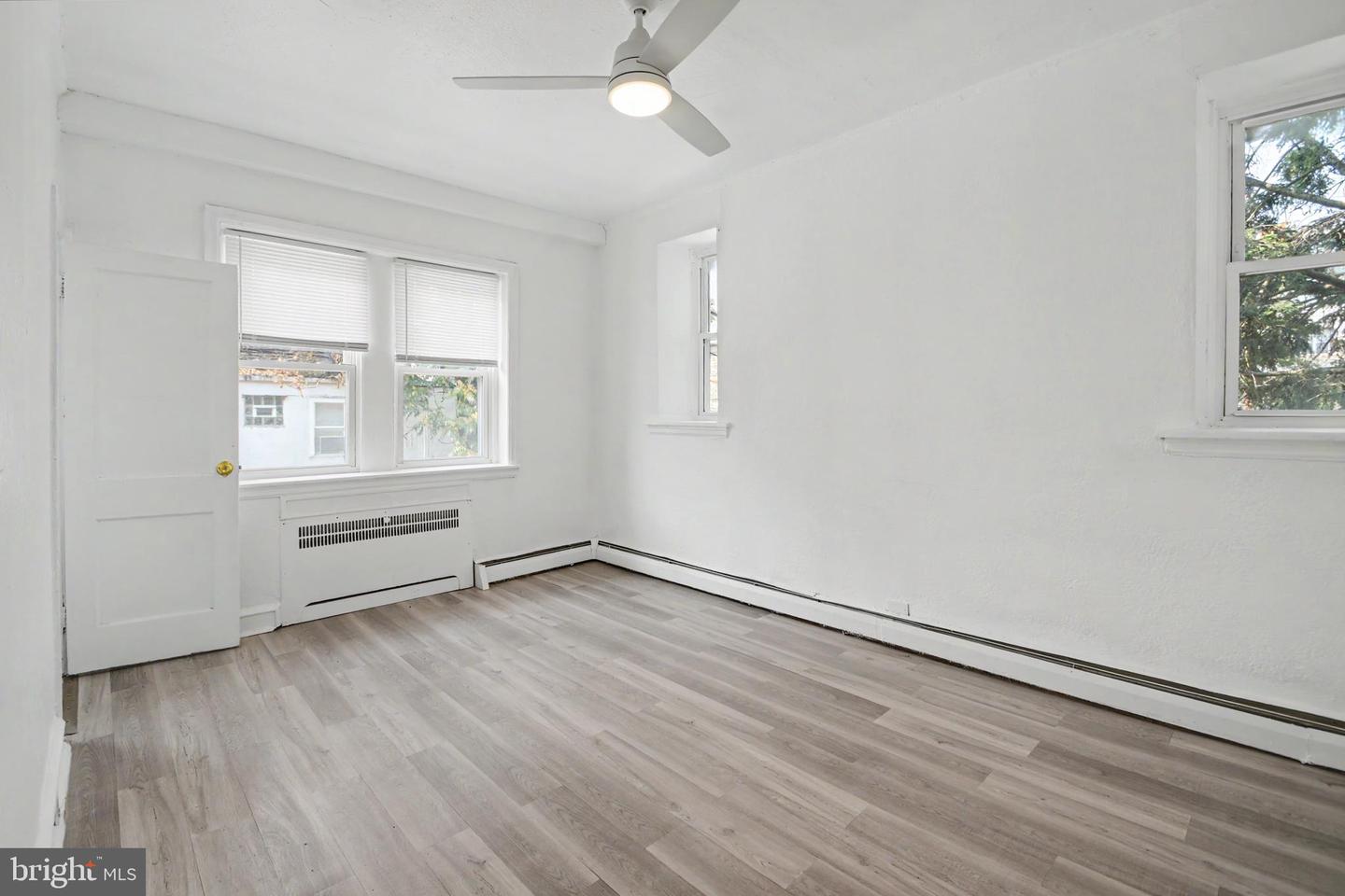 5200-00 W Montgomery Ave #bldg W Unit 22a Property Photo 16