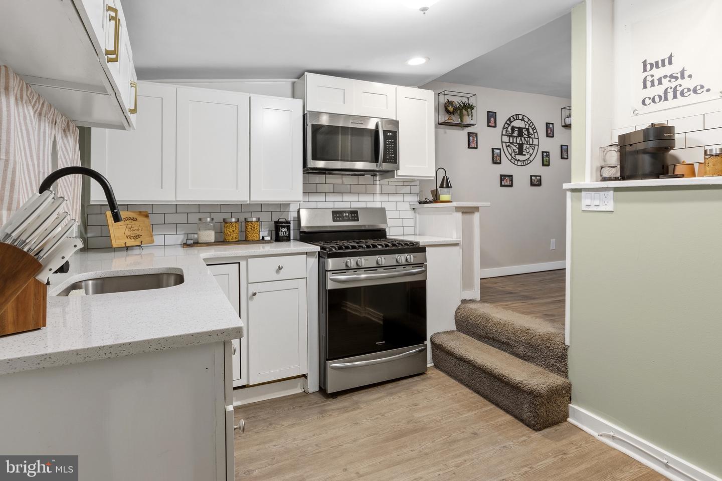 2734 Haworth St Property Photo 10